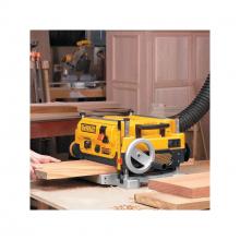 DEWALT DW735X - DEWALT 13 in. Three Knife, Two Speed Thickness Planer